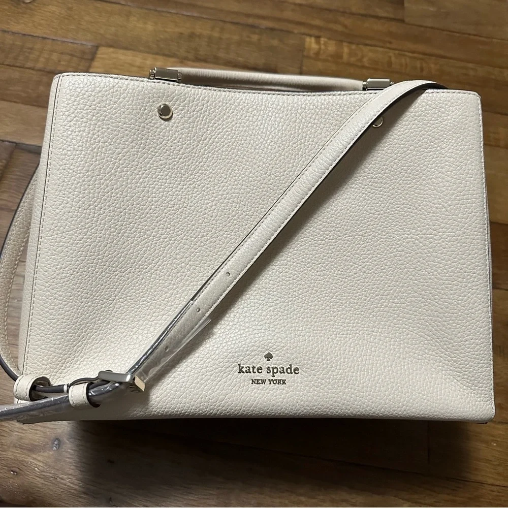 Kate Spade New York Leila Medium Triple compartment Satchel In Light Sand/Gold - Picture 7 of 9